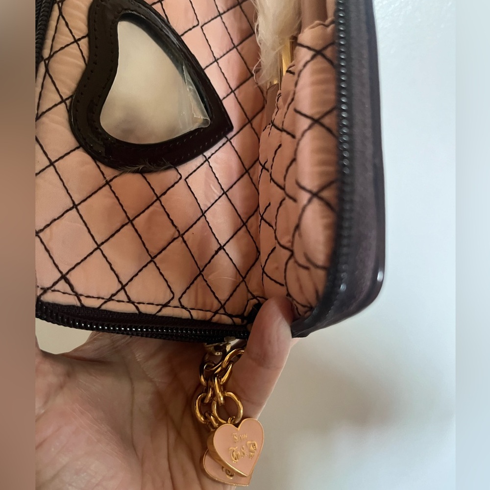 Juicy Couture x Sephora brush wallet - Picture 6 of 7